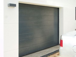 Porta de garatge seccional